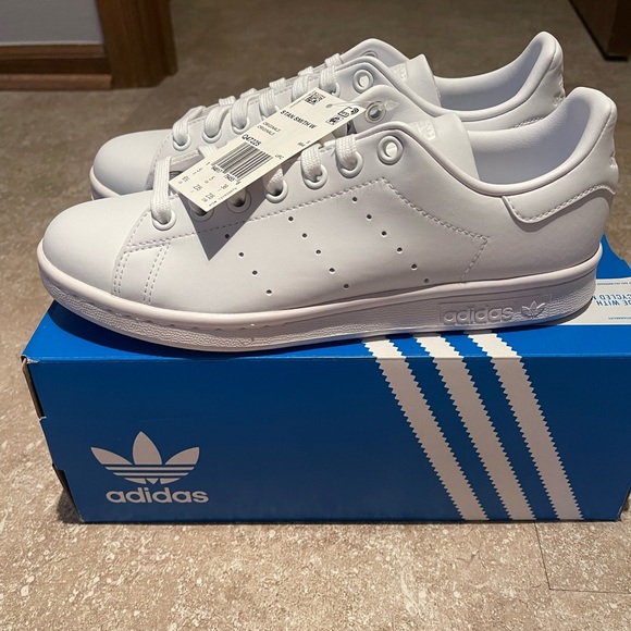 adidas Shoes - NEW, ADIDAS ORIGINALS STAN SMITH SNEAKERS, WHITE